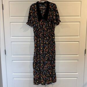 Floral Jumpsuit with Black Collar ASOS